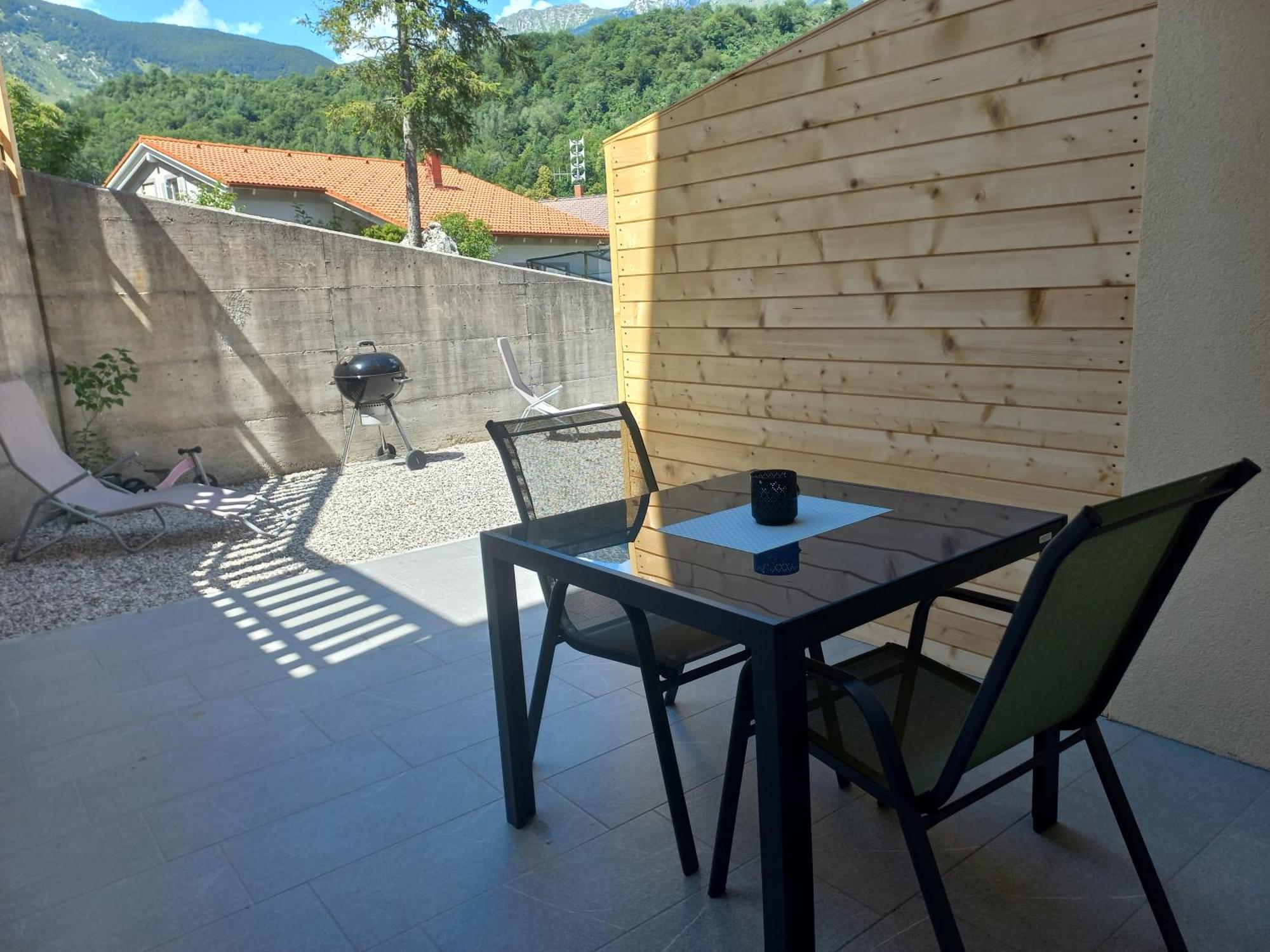 Ferienwohnung Hisa Za Gradom Kobarid Exterior foto