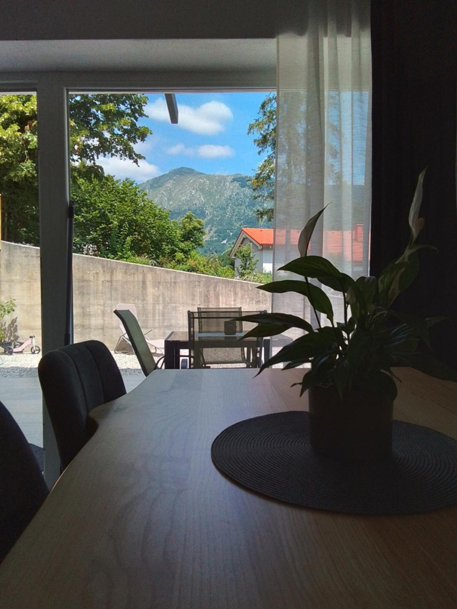 Ferienwohnung Hisa Za Gradom Kobarid Exterior foto