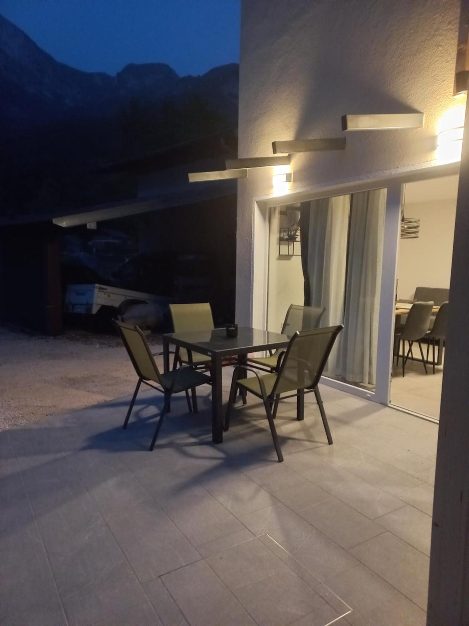 Ferienwohnung Hisa Za Gradom Kobarid Exterior foto